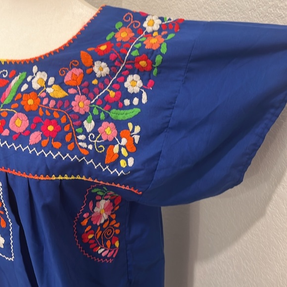 ⚜️🔷⚜️Traditional Mexican Tehuacán Embroidered woman’s dress - Picture 5 of 16